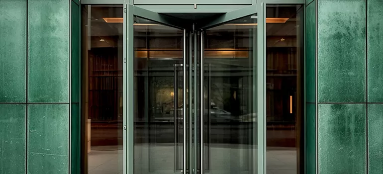 Commercial Garage Doors Repair in Plant City, FL