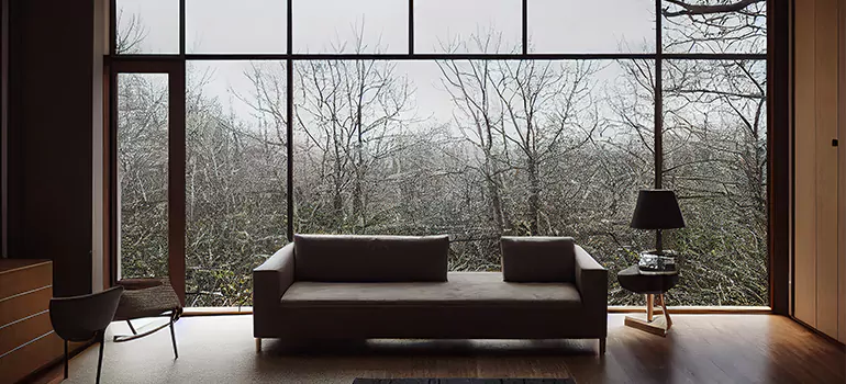 Casement Picture Window in Plant City, FL