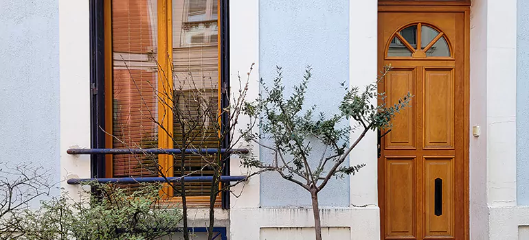 Residential Garage Doors Near Me in Plant City, FL