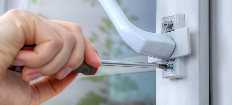 Window Crack Repair in Plant City, FL